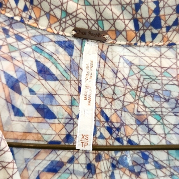 Free People Button Down V-Neck Top - Picture 4 of 6